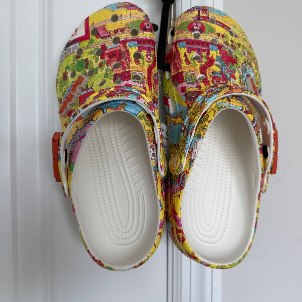 Brand New WDW 50th Anniversary Crocs W8/M6 HTF